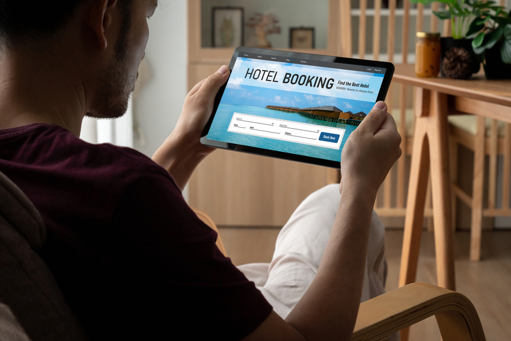 Online hotel accommodation booking website